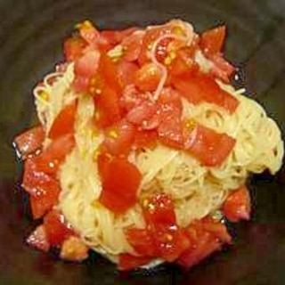 トマトの冷製パスタ　柚子こしょう風味